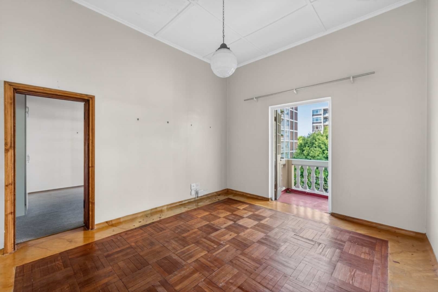 2 Bedroom Property for Sale in Cape Town City Centre Western Cape